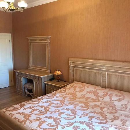 Rustaveli Apartment City Centre Tbiliszi Kültér fotó