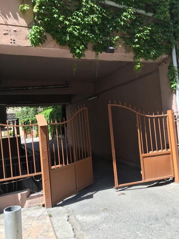 Rustaveli Apartment City Centre Tbiliszi Kültér fotó